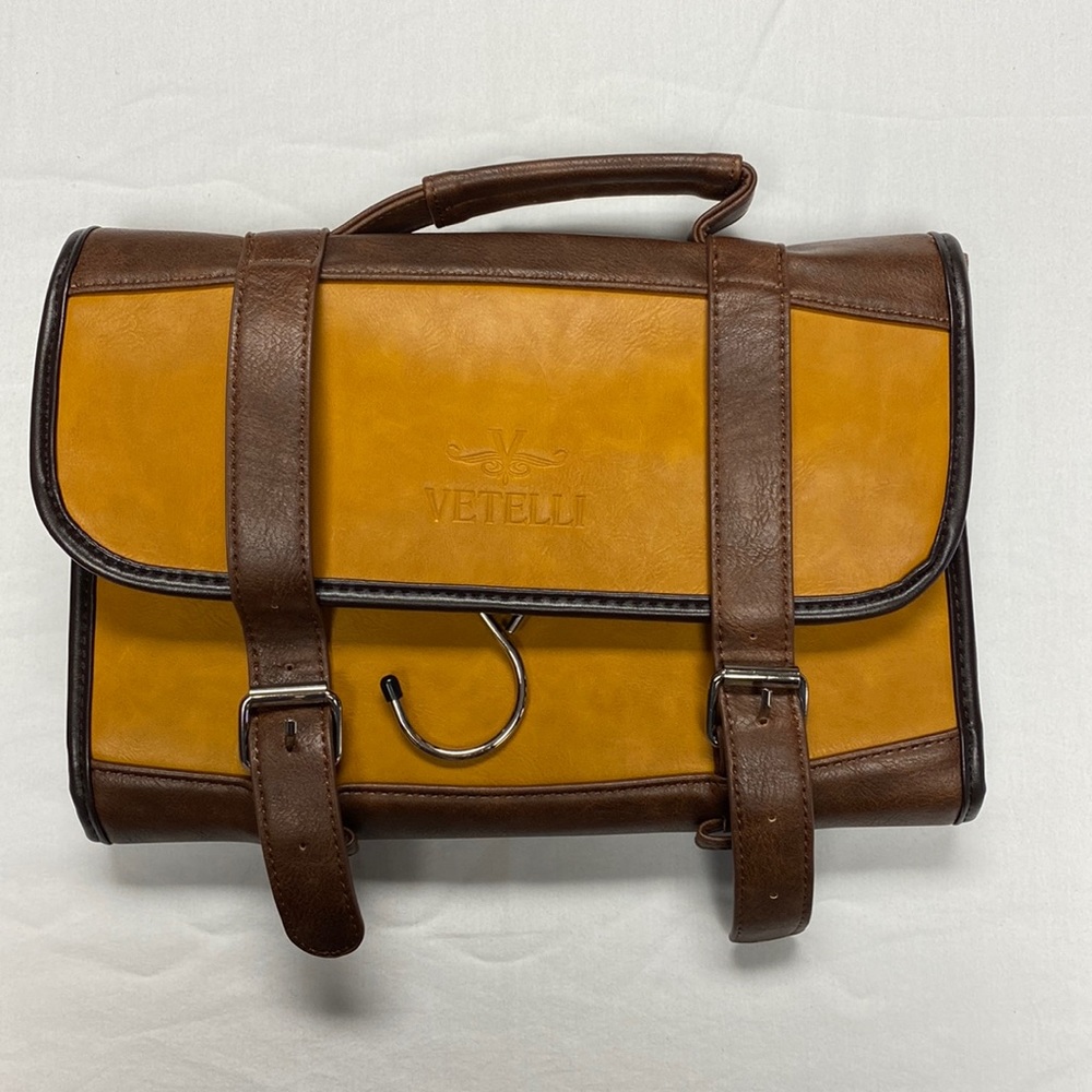 Vetelli Hanging Men’s toiletry travel bag NWOT